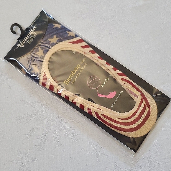 NIP New Youmita (3) Pair of Bamboo Fashion Socks Lot - Picture 5 of 6